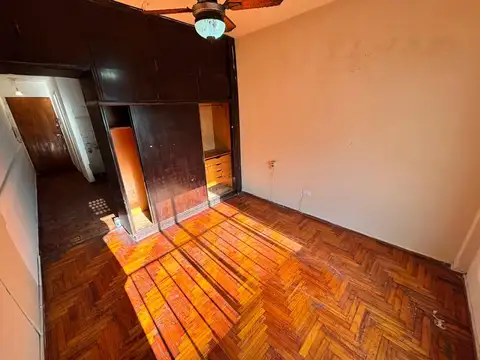 DEPARTAMENTO MONOAMBIENTE CON COCHERA