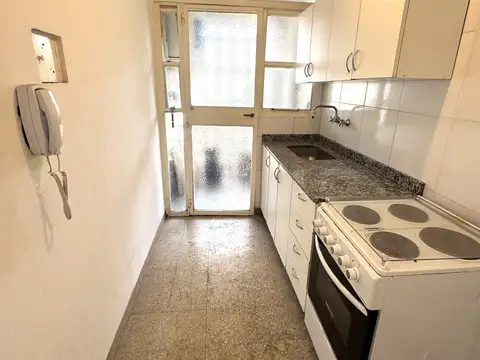 Departamento en Venta en Flores Norte, USD 65.000