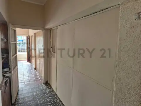 Montecaseros 2430 2400, Piso 0