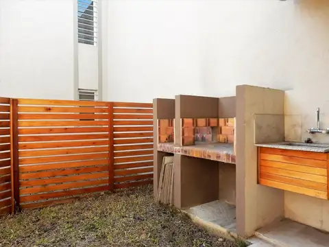 Depto Tipo Casa en Venta de 3 dormitorios