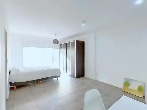 Barracas, Dpto monoamb.  44 m2 c/ balcón Alq. Temporal