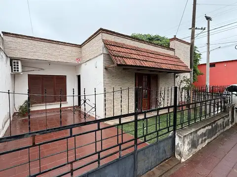 VENTA DE CASA BARRIO TRADICION