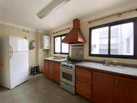 Departamento en Venta en Plaza Colon, USD 79.000