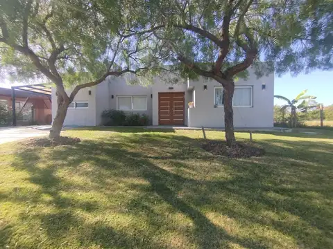 Casa  en Venta en San Sebastian, Escobar, G.B.A. Zona Norte