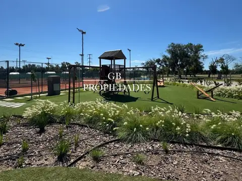 Terreno en Venta en Los Cardos, USD 200.000