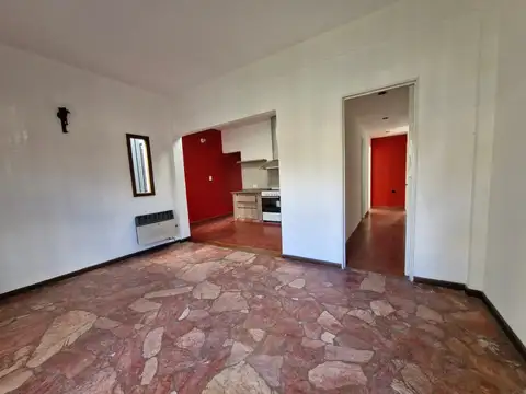 Depto Tipo Casa en Venta con 1 cocheras