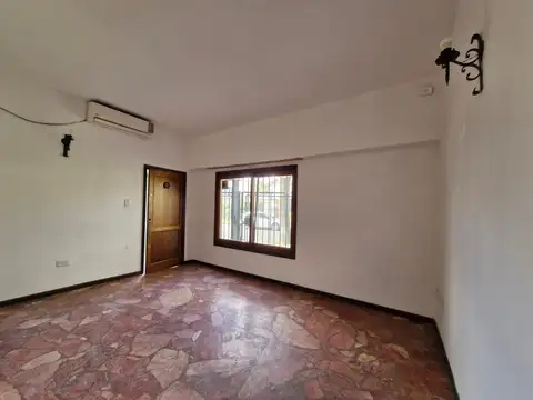 Depto Tipo Casa en Venta en Ituzaingo Norte, USD 135.000