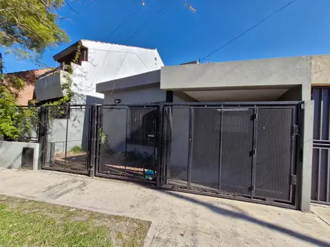 Depto Tipo Casa en Venta de 3 dormitorios