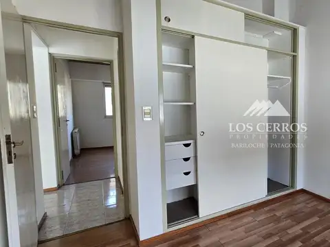 Departamento en Alquiler con 1 cocheras