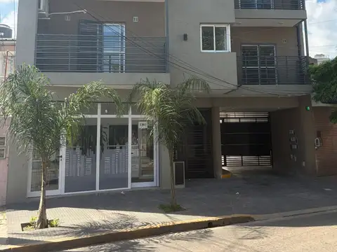 Departamento A Estrenar Cuatro Ambientes con Cochera