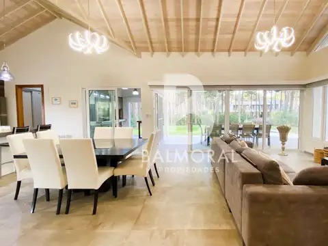 Casa en Alquiler Temporal de 5 dormitorios