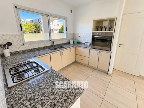 Casa en Venta de 4 dormitorios