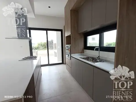 Casa en Venta en Puertos - Barrio Vistas, USD 369.000