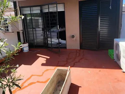 Depto Tipo Casa en Venta de 1 dormitorio