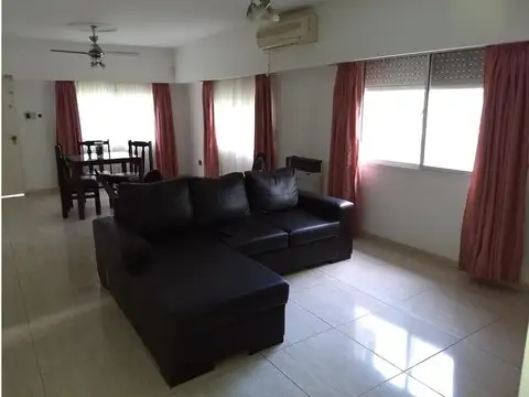 Garita 14   Dormitorios Fabuloso Terreno 1100 Mt.