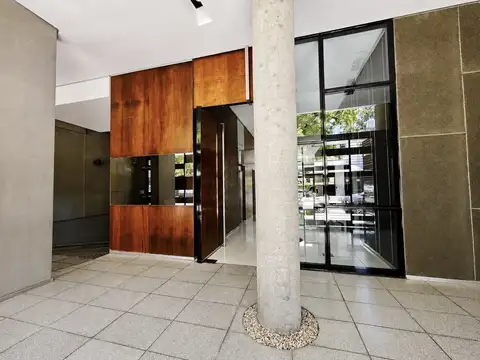 Dorrego 2400, Piso 1