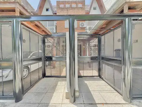 Casa en Venta en Villa del Parque, USD 270.000