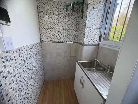Mitre 600