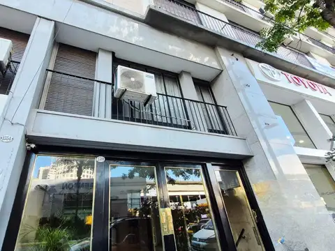 Venta departamento Recoleta 4 ambientes con terraza, dependencia, cochera y vigilancia