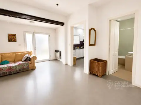 Casa 3 ambientes con 1 baño