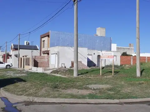 Vendo lote esquina barrio San Jorge