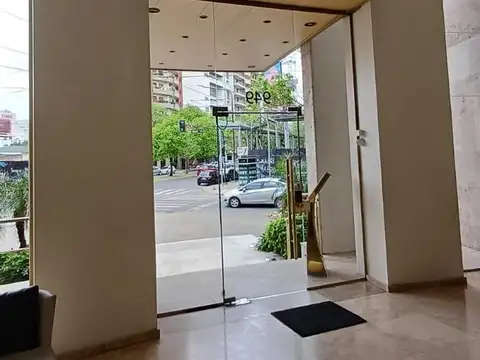 Departamento en Alquiler en Microcentro, $ 640.000