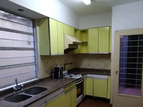 Depto Tipo Casa en Alquiler en Lomas de Zamora, $ 780.000
