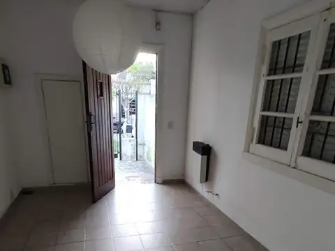 Depto Tipo Casa en Alquiler de 3 ambientes