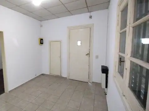 Depto Tipo Casa en Alquiler de 2 dormitorios