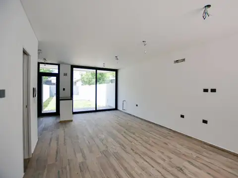 Casa en Venta en Manuel B Gonnet, USD 180.000