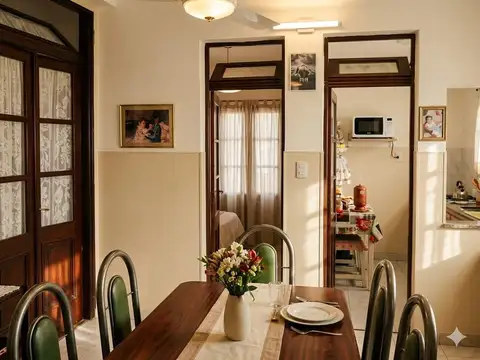 Depto Tipo Casa en Venta de 6 ambientes