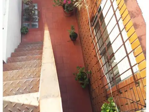 Depto Tipo Casa en Venta al Sur