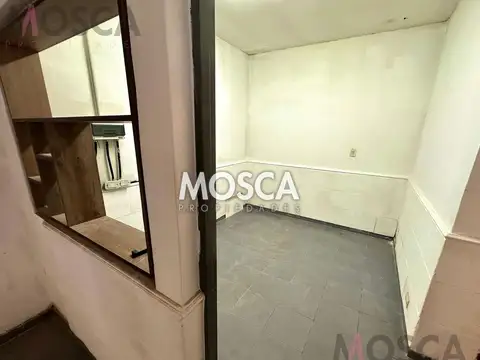 Local en Alquiler en Moreno, $ 2.000.000