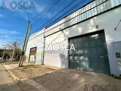 DEPOSITO EN ALQUILER MORENO CENTRO