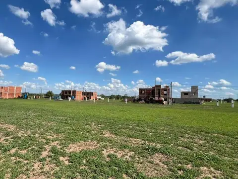 Terreno en Venta 21  mts Fondo