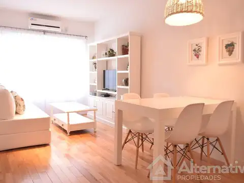 Suipacha al 1300 9° entre ARROYO y JUNCAL