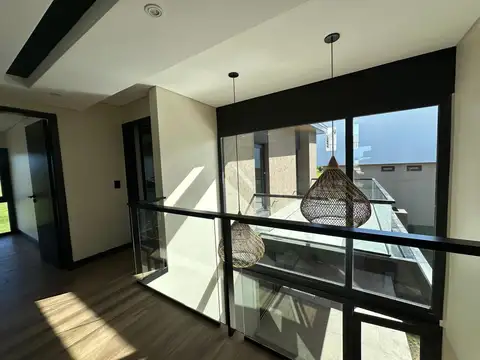 Av. Jorge Newbery 3051