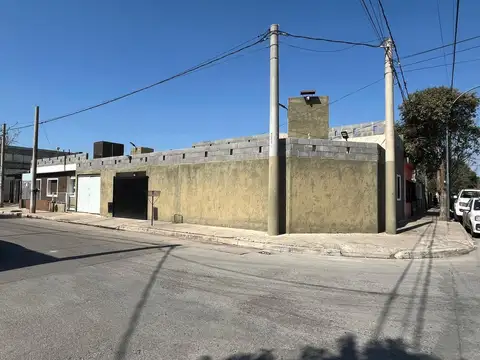 VENTA DE CASA CON DOS DEPARTAMENTOS APTO CREDITO