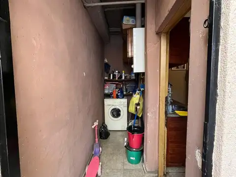 Casa 6 ambientes con 3 baños