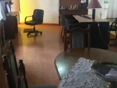 Venta Casa 5 amb  Parque Chacabuco