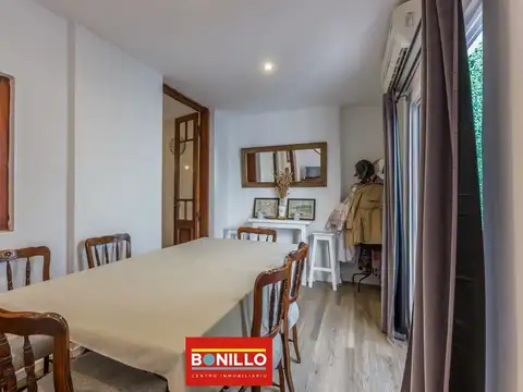 Depto Tipo Casa 4 ambientes con 2 baños