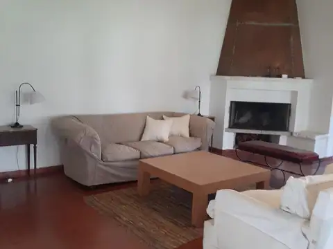 Casa en Venta en San Carlos Country Club, USD 290.000