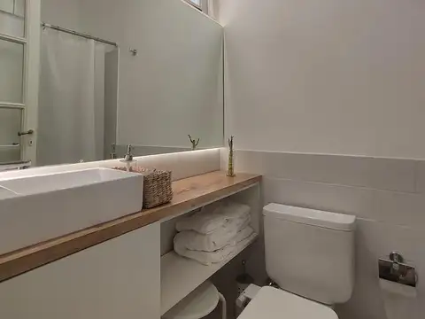 San Martin al 900 7°, entre Marcelo T. de Alvear y Paraguay