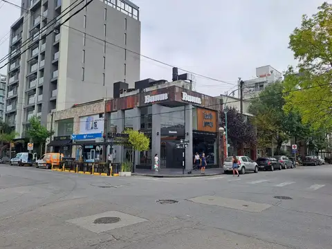 Olavarria  esq. Rawson