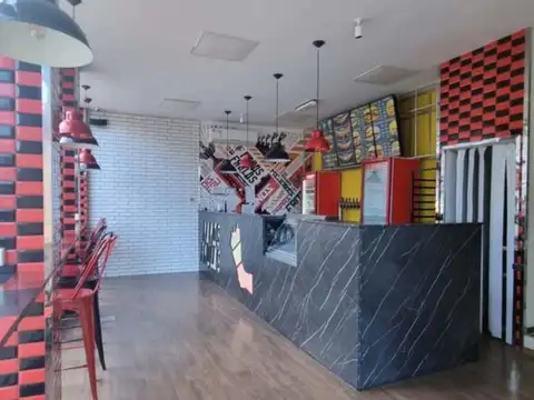 Importante esquina Comercial  en  VENTA (Block)