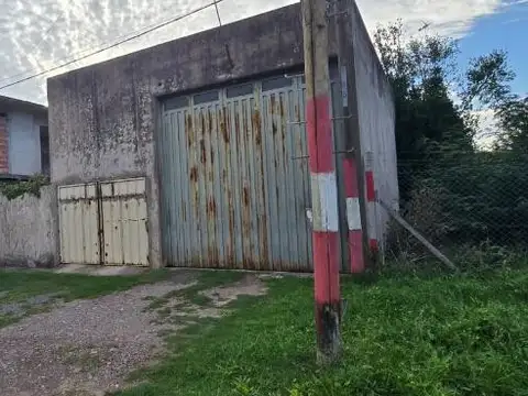 VENTA DE CASA EN 45 Y 160