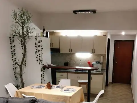 PH 2 AMBIENTES EN PB AL FRENTE CON PATIO Y PARRILLA - VILLA DEVOTO - SIN EXPENSAS
