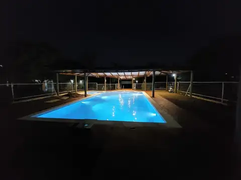 Fondo Comercio en Venta con 10 cocheras