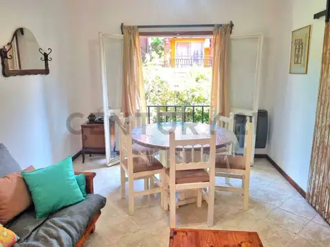 Del Cazón 1099 100, Piso 1