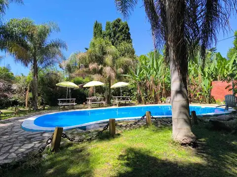 Casa en Venta con 2 cocheras